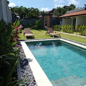 Parama Balangan Uluwatu (Bali)